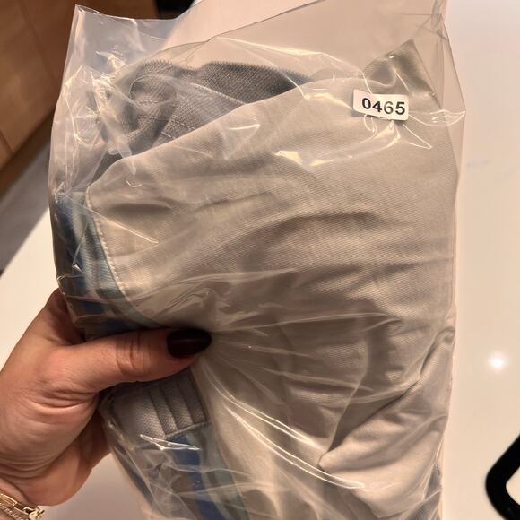 Travis Matthew Grey White Striped Beaver Creek Golf Club Polo T-Shirt Size Large - Picture 10 of 10